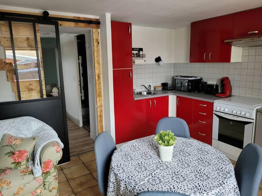 Ferienwohnung La Jolie Parenthese Longevilles-Mont-dʼOr Exterior foto